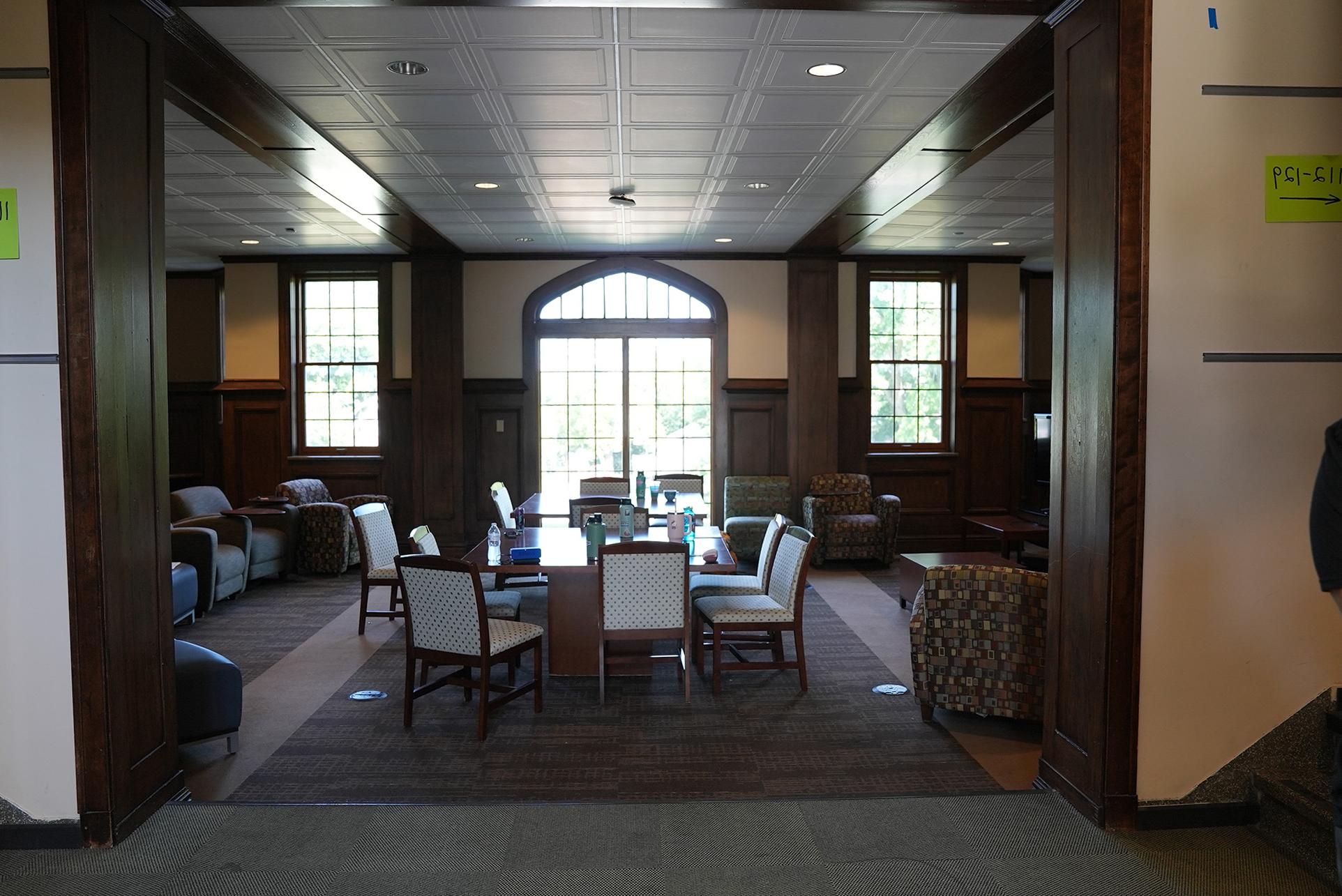 Smith Hall Lounge